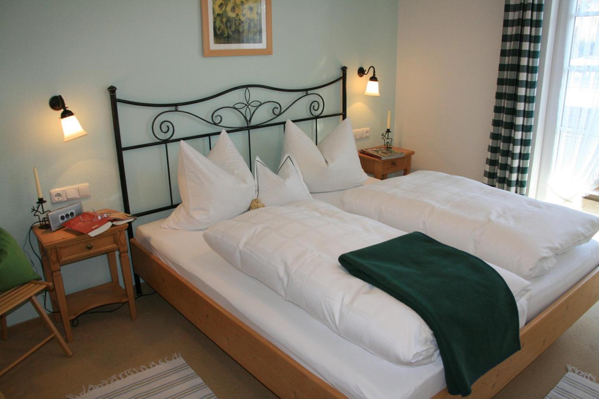 Gaestehaus Alpin *
